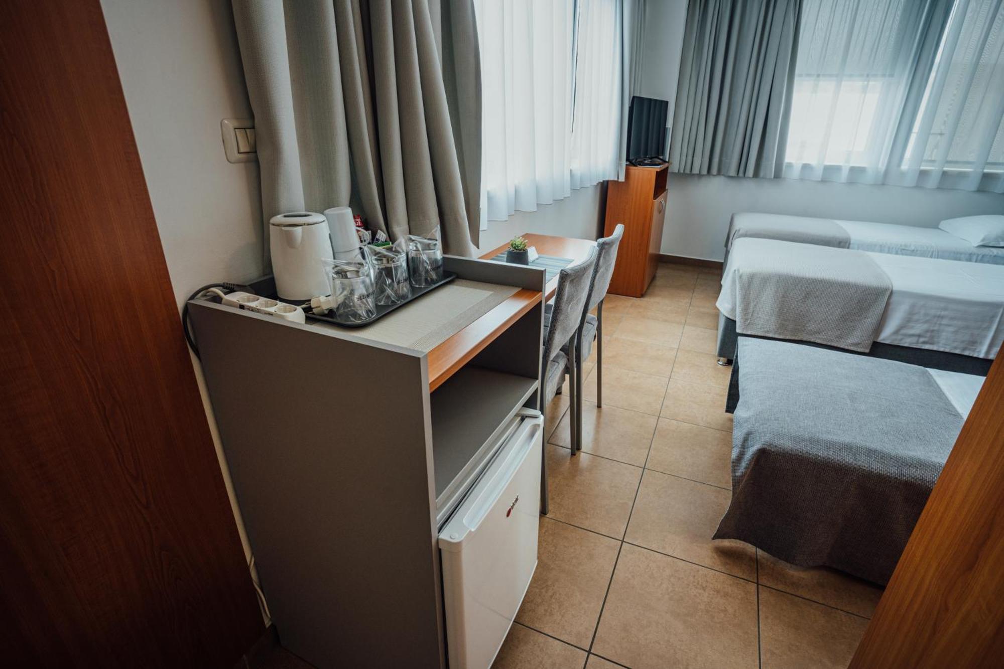 Sobe Rooms Nataly Сезана Экстерьер фото